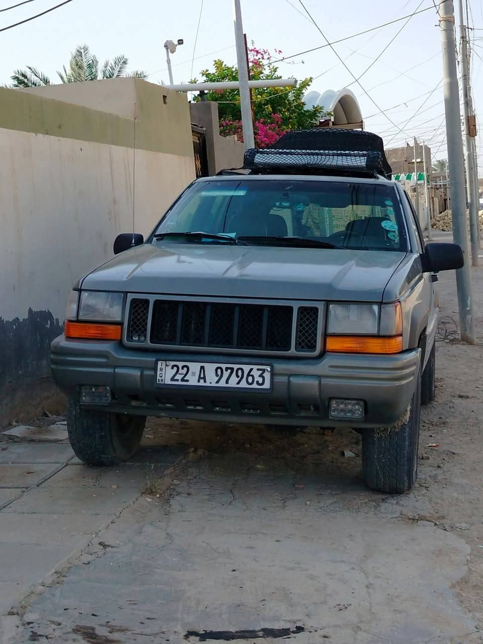 السلام. عليكم
جيب شيروكي كراند للبيع 
سياره مابيها نقوصات غاز وبانزين 
سياره بلاديه مكينه 8 شرط رقم. اربيل صاحبها يداور سياره نظيفه  مديل 1997 مكان السياره السماوه قضاء الخضر  ***********
