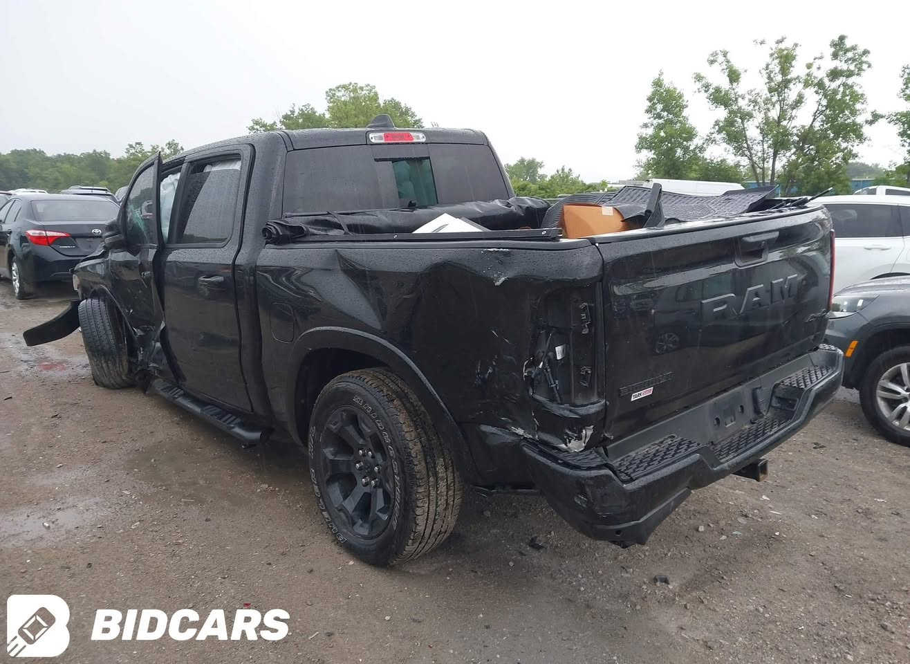 السلام عليكم 
رام بيك هورن مكينه ٦ سلندر فور ويل ايتورك 
ماشيه ٢٢ الف موديل ٢٥ 
صبغ ٣ قطع بدون شاصي 
السعر واصل مرقم اربيل 29500$
السعر واصل بصره بدون تخليص26500$
للشراء الذهاب الى شركة طيف الشارقة لتجارة السيارات
للاستفسار واتس اب فقط ***********
