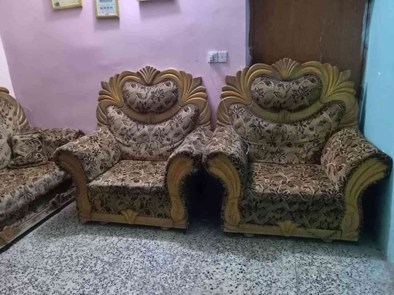 تخم ١٠ مقعد ٢٥٠  كربلاء العطيشي حي الشرطه ***********
