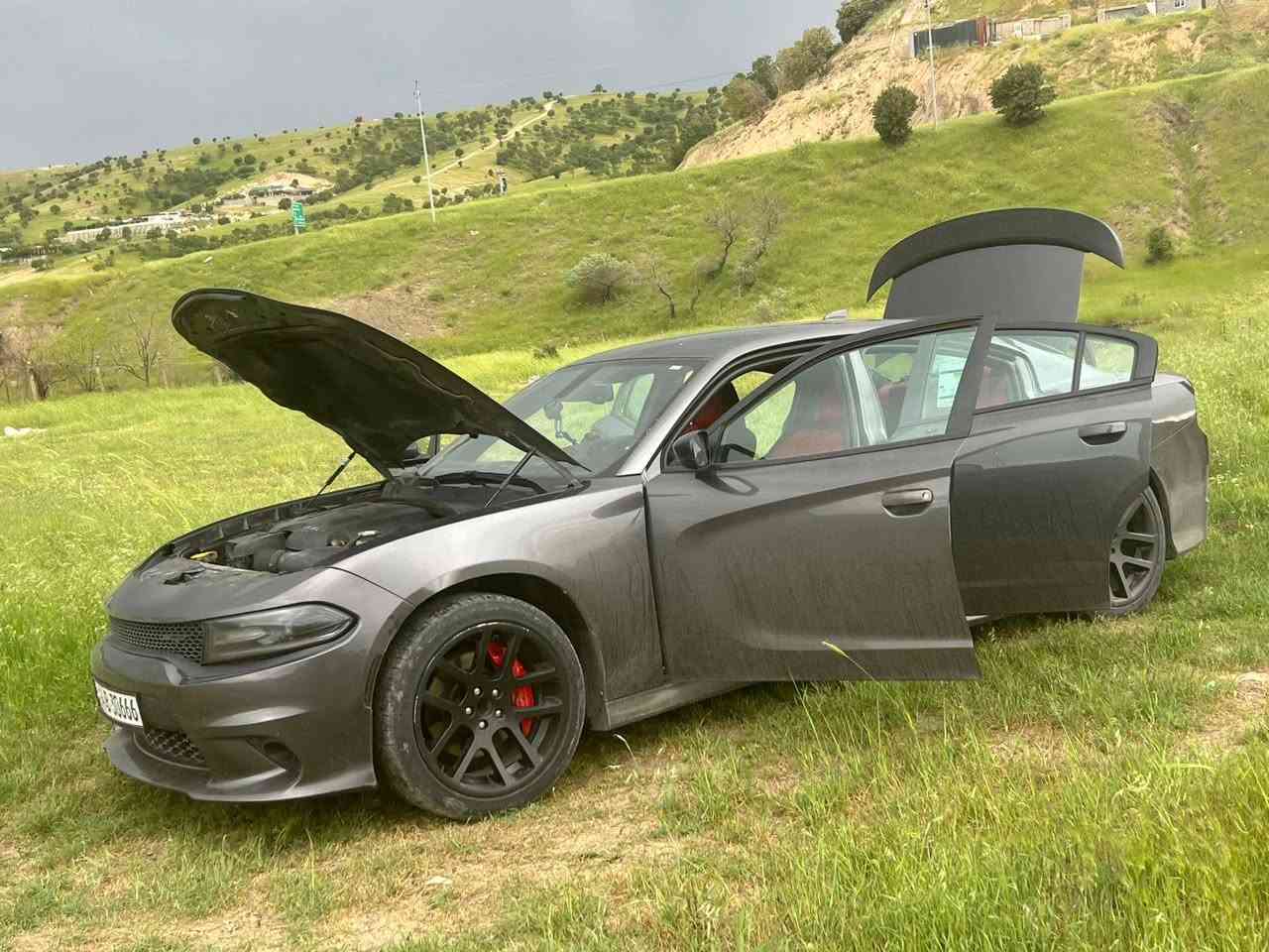سلام عليكم جارجر مديل 19 بصره بسمي مكينه 3600 حادثه بنيد وجاملق ضربه خفيف ماعابره السعر 185وبيهه مجال الهاتف *********** العنوان القبله سوق الكبير
