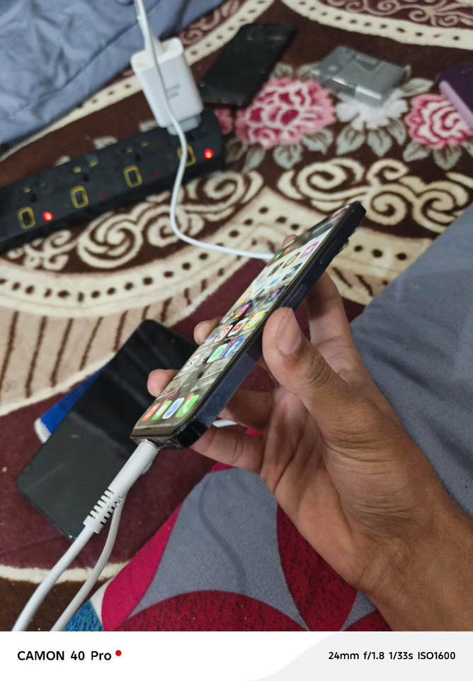 ه Xمحور 12بروذاكره ٦٤نضيف بس بي هاي ضربه بل تحوير ماله وكع مني لمهم جهاز بطاريته ١٠٠ كامل مكمل للبيع ول مراوس هم سعر200


**إذا كنت صاحب هذا الإعلان وتريد حذفه لأي سبب، رجاءا أرسل رسالة إلى الدعم الفني**