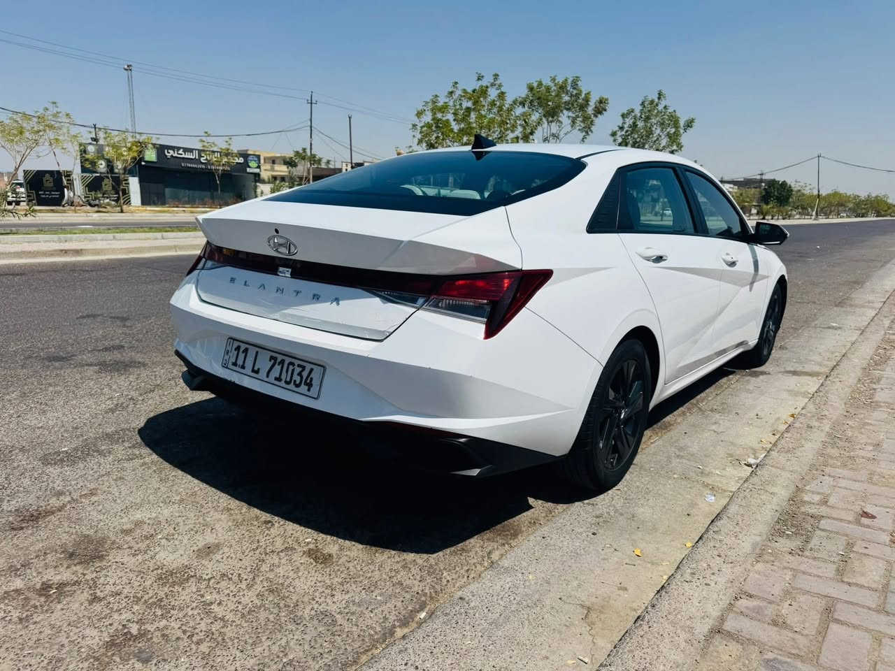 السلام عليكم النترا 22 وراد كندي فول مواصفات حادثه بنيد والدعاميه فقط ماشيه 55 السعر158 رقم الهاتف ***********
