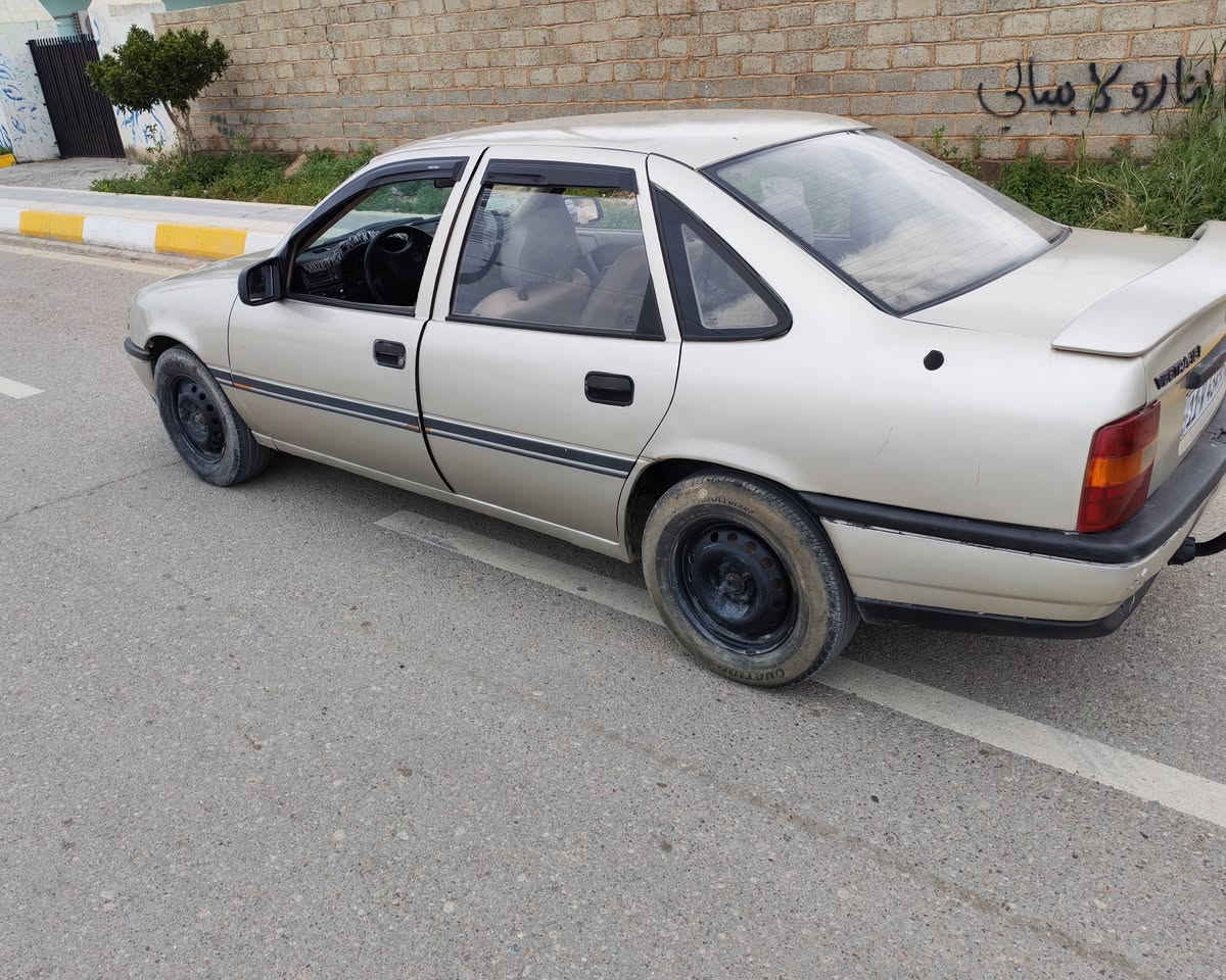السلام عليكم اوبل فكترا موديل 91 مكينه 1600 رقم بغداد انكليزي سنويه الى 2030 مشروع وطني بأسمي تحويل ثاني يوم العنوان ديالى بعقوبة التحرير تواصل على رقم ***********
