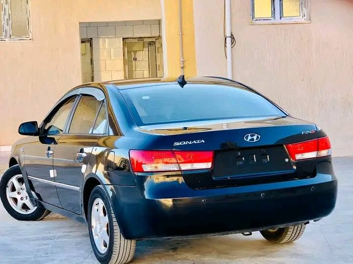 د🔥#الله_يبارك____عرض_منظم
سوناتآ 2007 _2006 درجةً اولى فلً👌 

السعر ✅💸💸🔥

📍النوع:هونداي 

📍الفـئه:سوناتآ ✅

📍اللون ً اسود🖤

📍ماشية : 92

📍سعة المحرك 20 كتينه حديد بنزين اصلية ✈️

📍سنة الصنع :2006

📍الحالة : تبارك الرحمن لا يوجد عيوب ❤️‍🔥 

#كمليات.  

 صالون بيج 

حساسات خلفيه

ستار خلفًيطظوز

كراسي جلد بيجً 

تحكم تام في المقودً

خاليه من  جميع العيوب   !💯💯

سيريه قومه جديدً

   

جمرك رساله مفتوحه استراد كوري 

تم الكشف على سيارة خاليه منالعيوب نهائياً 👌✅ 

الكربون موووجود وبالكشف 

مكانها ;;طرابلس 

لأي آستفسار :0917468188


**إذا كنت صاحب هذا الإعلان وتريد حذفه لأي سبب، رجاءا أرسل رسالة إلى الدعم الفني**
