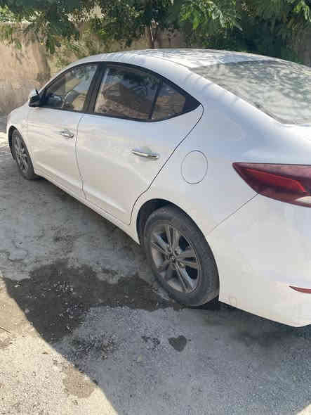 النترا 2018 خليجي مكفولة كفاله عامه محرك 1600رقم سلمانيه الجديد بسمي العنوان الكراده قرب جسر الطابقين السعر 135 الرقم***********
