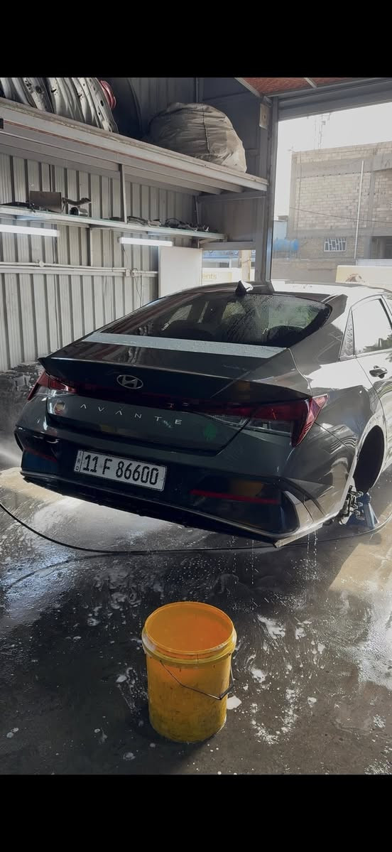 سلام عليكم
افانتي ٢٤ وارد كوري هايبرد 
ممشه السياره ٣٧ 
رقم بغداد مميز 
مواصفات 
بصمه 
سايد بريك بصمه 
كامره 
راداد 
حساسات امامي خلفي 
تحديد مسار 
اوتو هولد 
كشنات جلد 
لايت ٣ حدسات 
مري شفط 
ويل كب ١٧ مال فول مواصفات 

حادث السياره بنيد وجاملغ مبدل نفس الون 
ارباك ستيرن وبرده فقط السياره جديده بمعنه الكلمه 
السعر ١٥٥ وبيه مجال 
مكاني بغداد مشتل او شارغ الضلال 
***********
