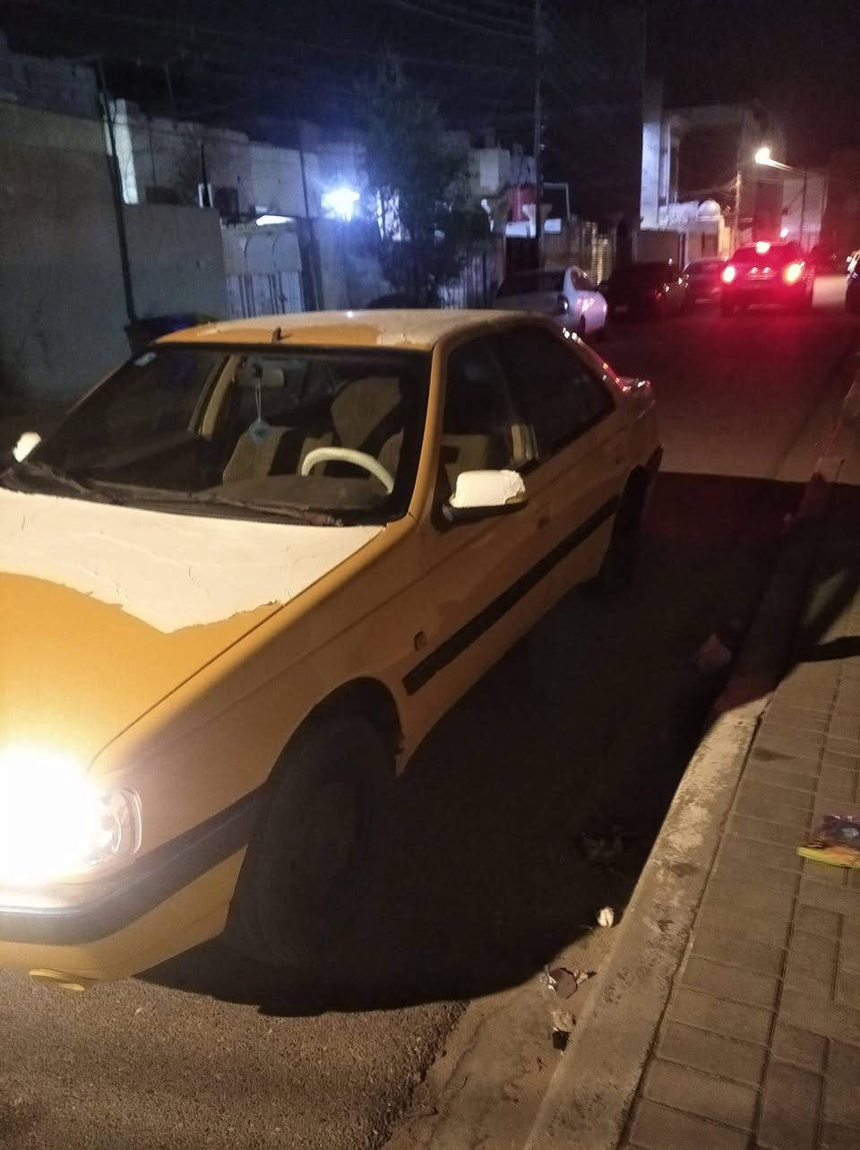 السلام عليكم سياره للبيع تفاصيل خاص وسعره هم خاص ***********
