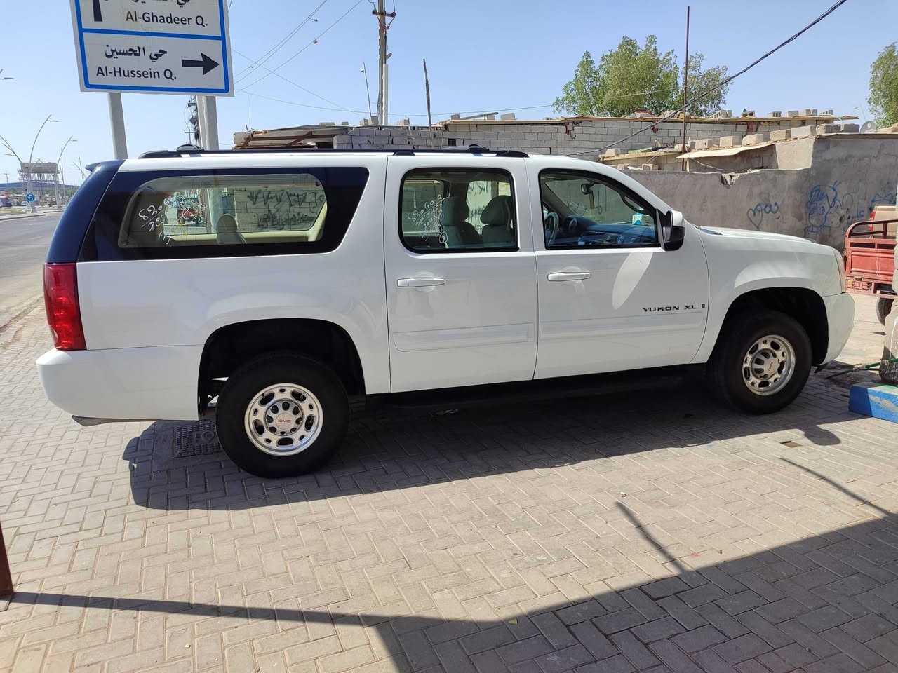 سلام عليكم جي مسي ادوات فحل ٨ برغي ا2008 اسياره خليجي رقم وسنويه طبق الاصل دك حاسبه رفم بغداد العنوان بصره الهاتف ***********
