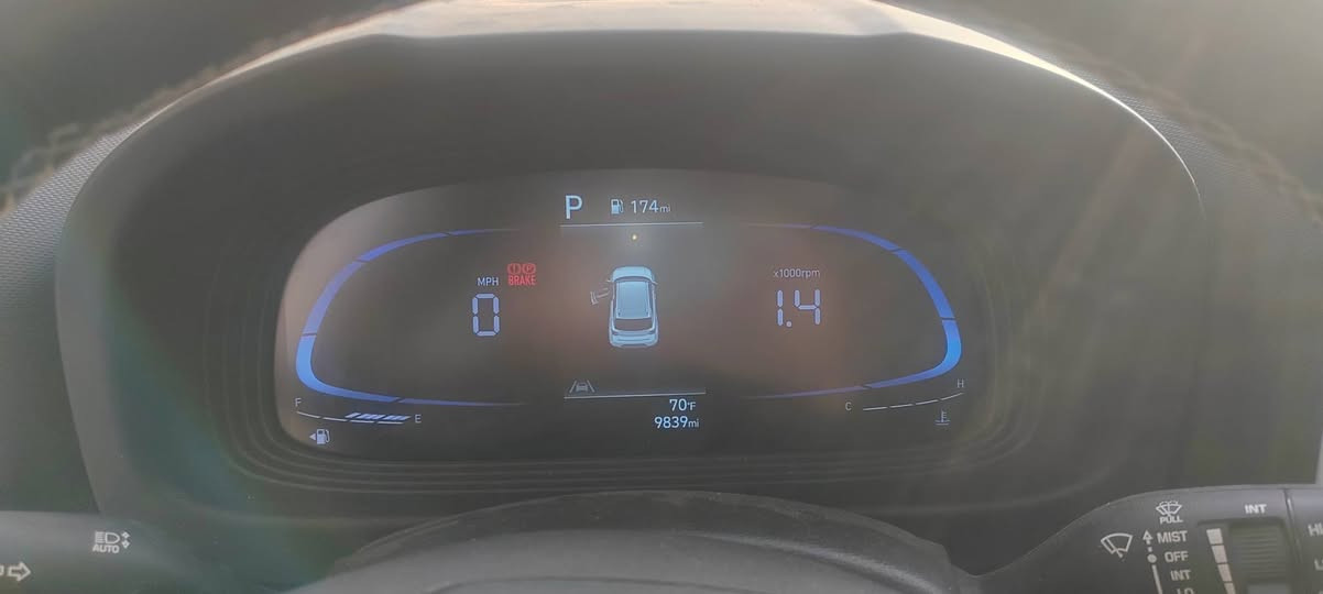 فينا موديل ٢٠٢٥ دخول جديد  معمره وكامله ماشيه ٩ الف  منفيس  بسمي
صبغ جاملغ وجنطه  السعر ١٢٥ وبيها مجال  بغداد حي اور  
***********
***********
