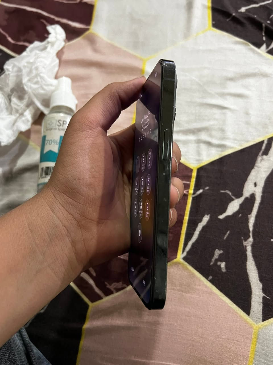 السلام عليكم للبيع ايفون13برو مو برو ماكس نضيف ذاكره128وبطاريه76بس بلشحن كلش حلو 
والكامره موضحه بلفديو لامبدله ولا مفتوح الجهاز فقط الضهر مالته واليعرف بيهن يعرف شنو قصدي خاصتاًبل13رايده 400وبي مجال للشراي مكاني بغداد البنوك رقمي للستفساو ***********واسف على الاطاله
