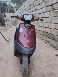 دراجه نوع بطه للبيع والسعر 175 وبيه مجال التواصل على الرقم 07856649128