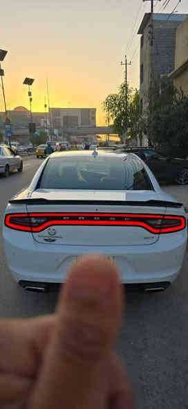 السلام عليكم ***********
غير متواجدين عالفيس الشراي يتصل الرقم بيه واتساب 
جارجر موديل 2018 بدون حادث فقط دعاميات رقم بغداد بيهه شخوط بسيطه ماشيه 63 فئه SXT معروف موصفاته مكينه 3600 / 6 سلندر تحويل مباشر السياره جاهزه من كلشي كير مكينه كفاله السعر 243 وبيه مجال بسيط التواصل
