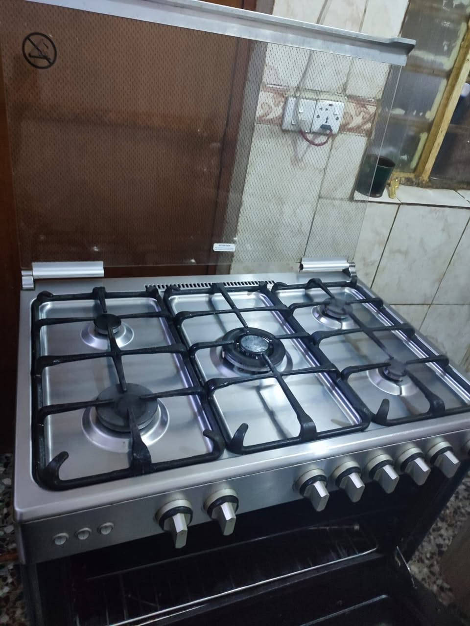 طباخ كبير نظيف جدا 
اسم الشركة ميديا ✅
السعر ٣٠٠ الف 
المكان بغداد حي تونس 
للاستفسار ***********
