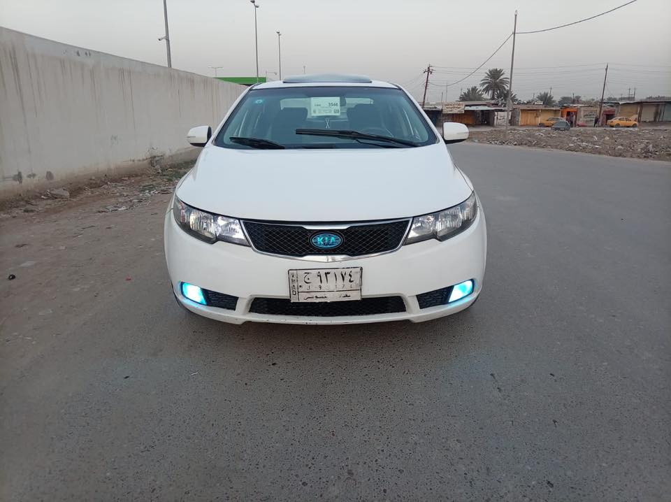 يالله من رخصة الادمن سياره كيا سيراتو خليجي موديل 2013 مكينه ١٦٠٠ دوش رقم بغداد الماني بيه صبغ جاملغات وبنيد وبيه بارد بالقماره واكو فديو موضح للسياره السياره كير ومكينه وحداديه وتخم تاير ويل كب كروم وتبريد وكهربائيات كله جاهزه مناقصه اي شي مكان السياره بابل المحاويل قريت البعلوان مكلف بالنشر فقط الاتصال على هذا الرقم                 ***********
السياره معروضه 77$وبيه مجال بسيط
