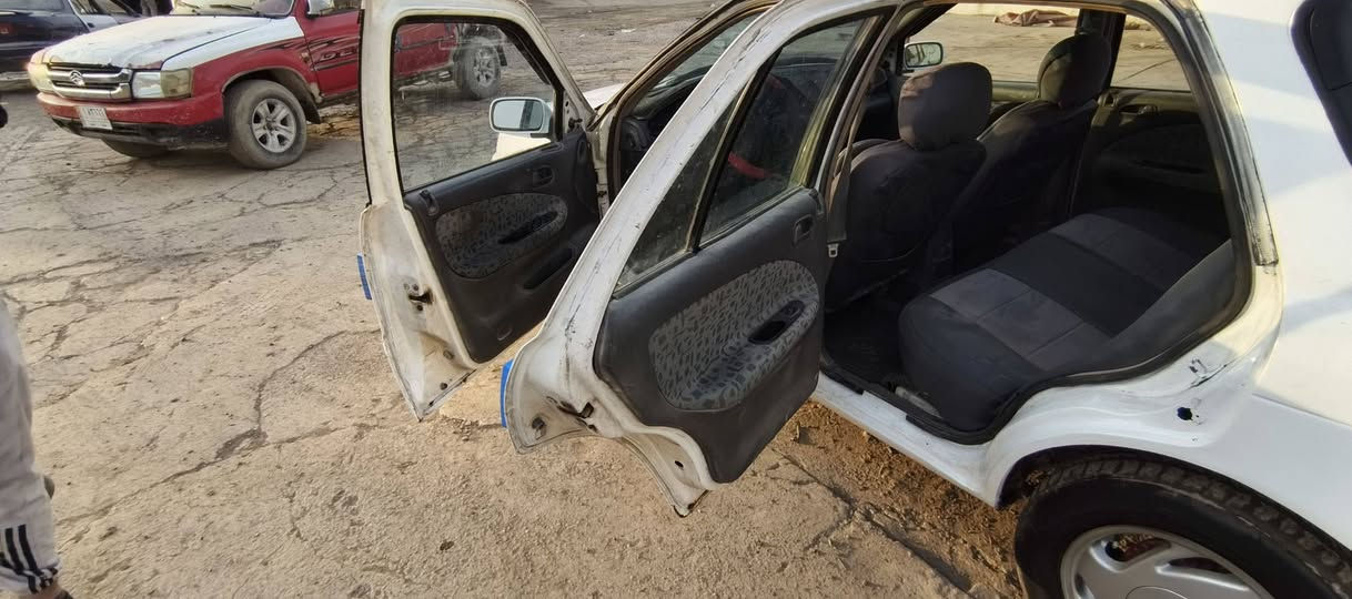 سيفيا 95 صلاح الدين سنويه لل٢٧
كير محرك صدر شرط
لايتات بكات كله جديد
صبع حزام قماره بلاديه
***********
السعر ٤٠ وبيهه مجال بصيط
