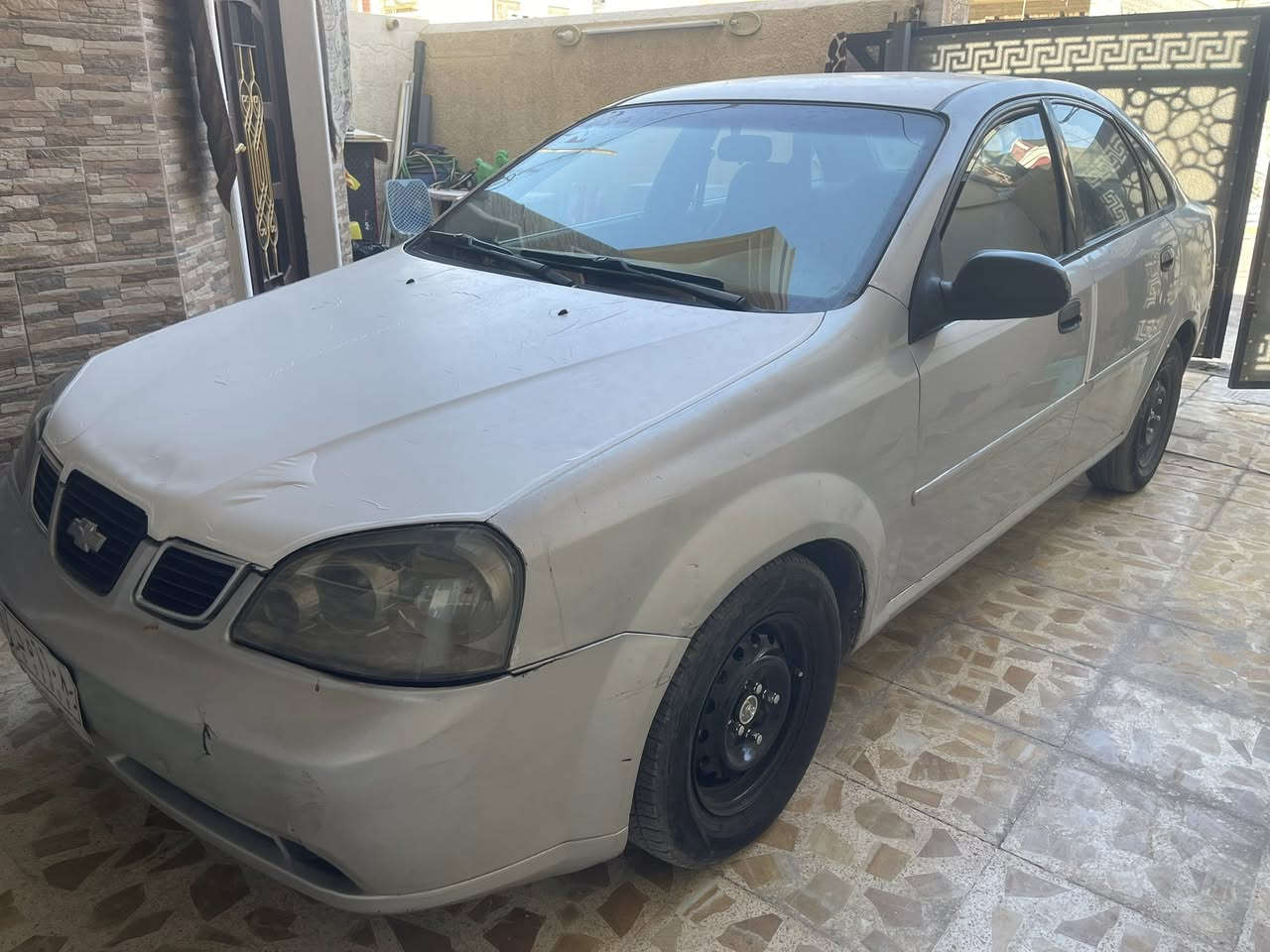 السلام عليكم اوبترا موديل 2004 
كير اوتو. محرك جديد حاويه 
السياره جاهزه من كلشي ومنظومة تبريد جديده
السياره بيه طخه خفيفه بالجاملغ الخلفي وبيه صبغ مكانات 
القماره والبنيد والجنطه مابيه صبغ 

مكان السياره المحموديه 
السعر 57 وبيه مجال حك الجيه لان السياره مصروف عليه
واتساب ***********
اتصال***********
