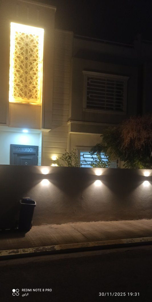 🏡 دار للبيع داخل مجمع عين العراق
 البيت على 'حديقة السعادة' اتجاه الدار شروق  مقدمة ((  ٧٨ مليون قفل ))
🔹 المساحة: 200 متر مربع
🔹 طابقين واجهة 10×20
ملاحظه : الباقي تقريباً ١١٠ مليون تسدد عن طريق المصرف 
القسط الشهري 548.000 الف دينار 
📌 المواصفات:
 & 5 غرف نوم
 $ هول
 $ مطبخ 
 $ صحيات عدد 3 
$ استقبال
$ كراج
$ حديقة
للاستفسار والاتصال:
***********
‏‪***********‬‏ متوفر واتساب
خريطة الدار 👇
