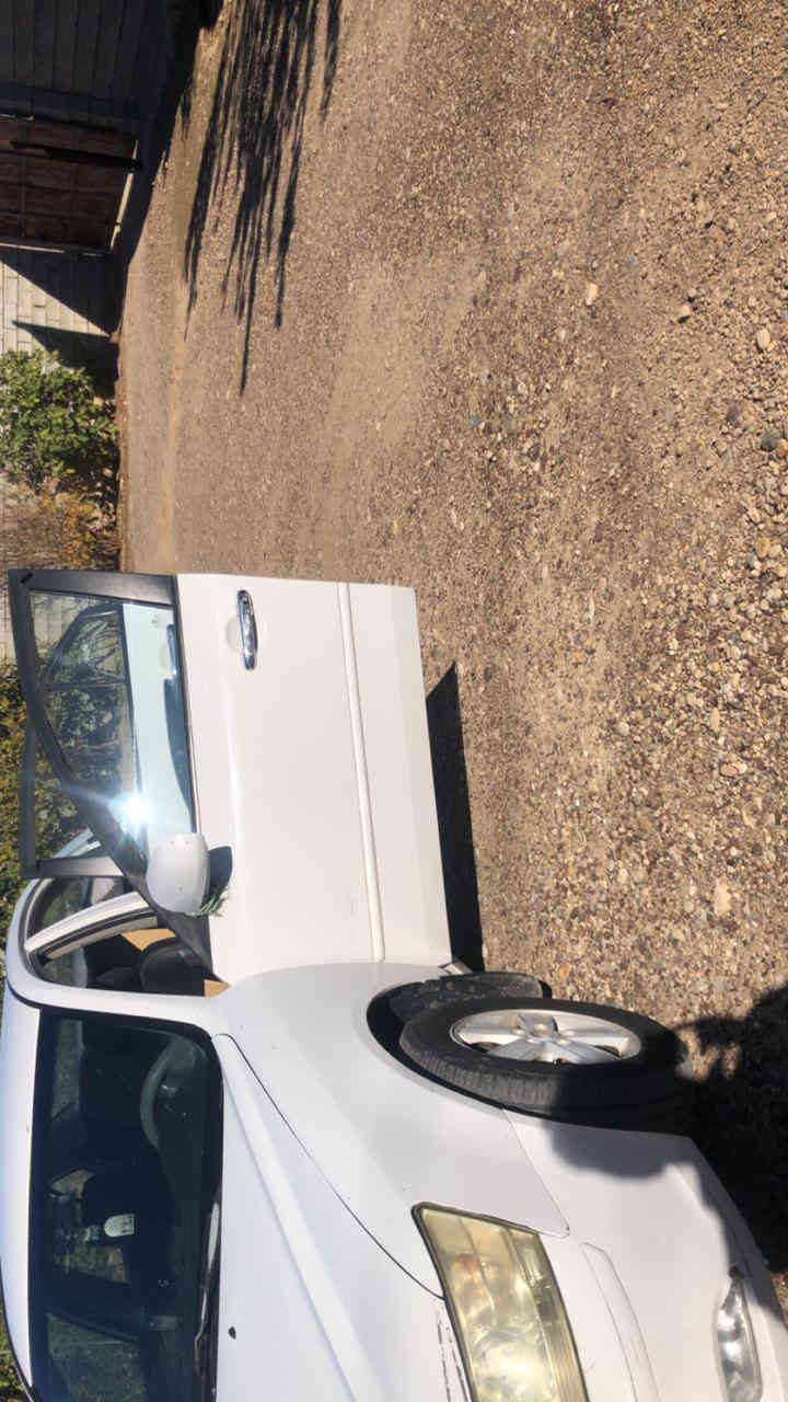 سلام عليكم سياره للبيع سوناته موديل ٢٠١٠ خليجي كير عادي للبیع السعر 115 وبیها مجال رقمها کرکوک العنوان قضا الدبس ***********
