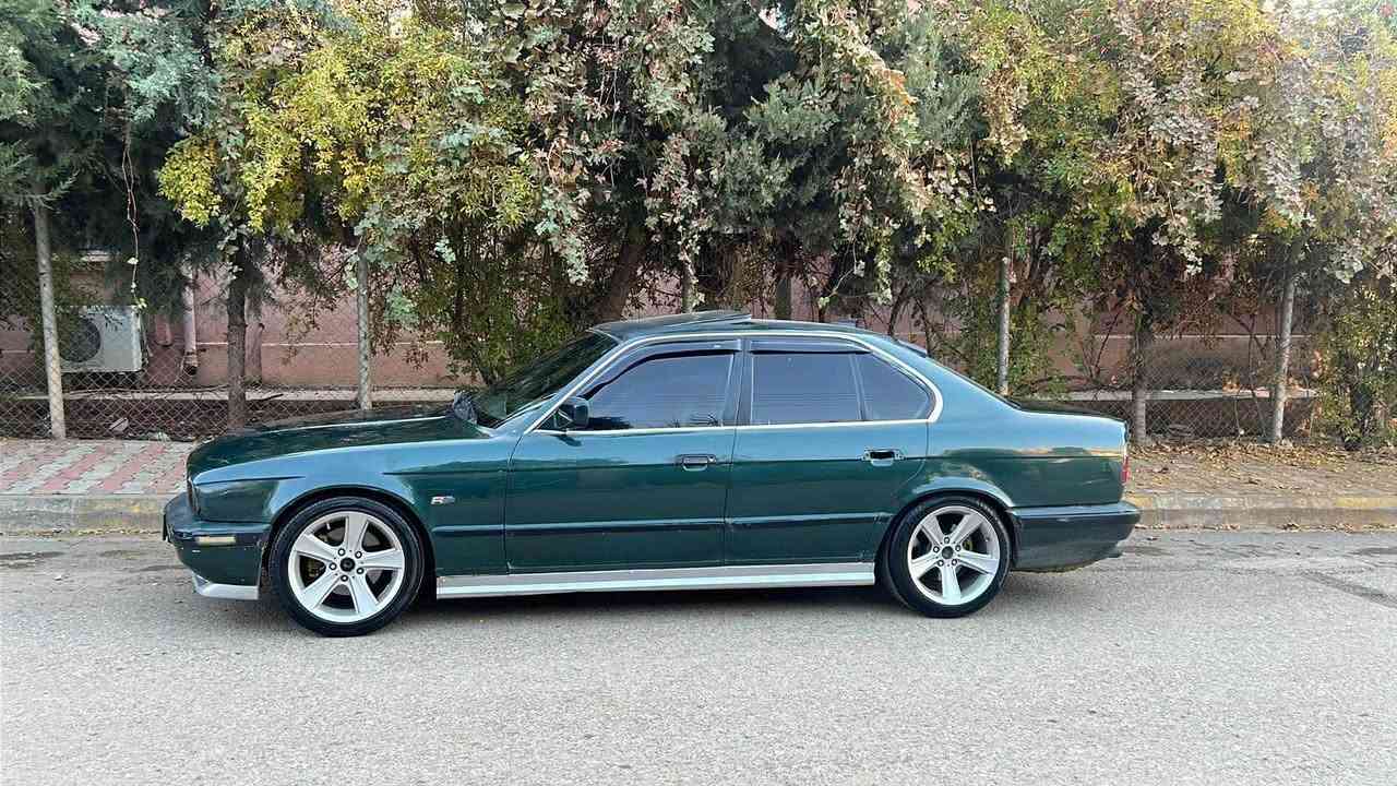 بێ دەعم و لێدراو  دوو جام کارەبا سلاید
لایت ئەڵقەو زینۆن کارەبای هەمووی مەزبوتە
چوار تایەو ویلی لۆکی هامانی لە ژێرایە بێ تەقەو رەقە گێر و مەکینەو ئەکسلی بەشەرت 
 ٢٥٠ مەسرەفی تیانیە کامل تاقم وایەری 25  علوجە  بەشەرتی ماڵی مەدەنی و مووس و براوە  سعری  28ژ.م*********** موشتەری نیت سەری من و خۆشت مەیەشێنە ❤️ حلبجة, السليمانية
