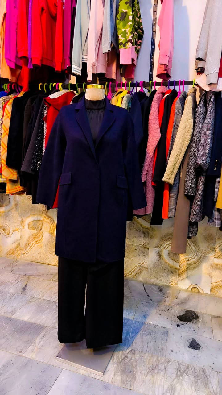 عنواني الناصرية الشعله قرب قسم البلدية مال الشعله قرب اسواق الباشا الحجز على الرقم ***********
