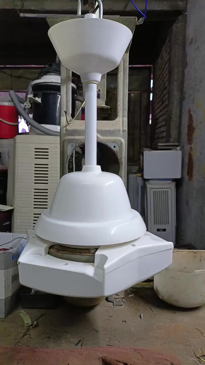 سلام عليكم .
مراوح جدد السعر بل صوره 

مكاني الرميثه مقابيل بيت المحافظ 
***********
يوجد توصيل داخل الرميثه
