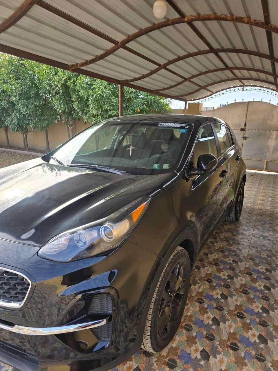 السلام عليكم للبيع فقط مكانها ديالى للاستفسار الاتصال *********** ***********
