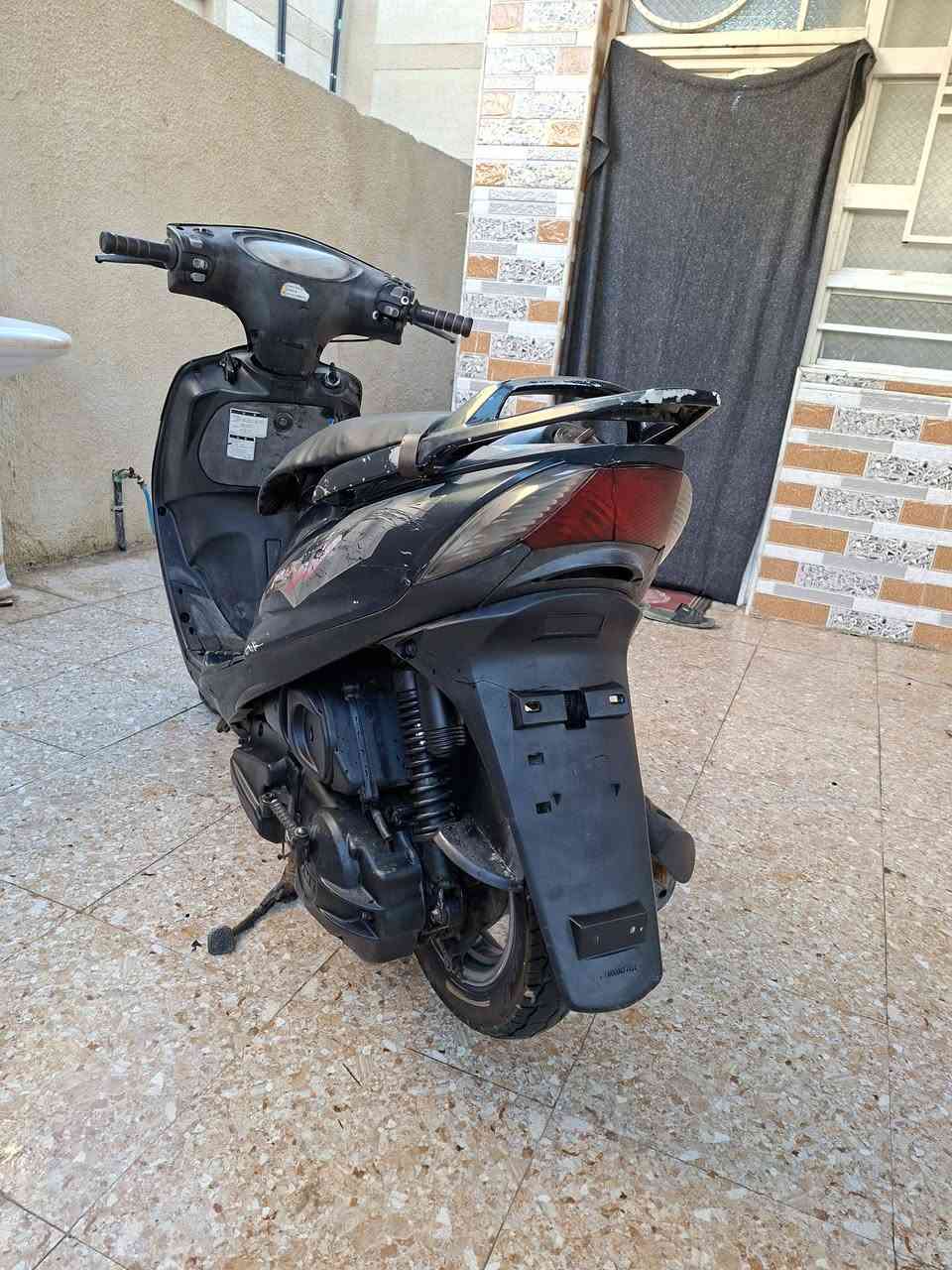 دراجه ثعلب للبيع كامله شغاله سلف هندر  دراجه مفتوحه السعر 350 وبيها مجال ولشراي يتصل ***********
مكان كربلاء طويريج
