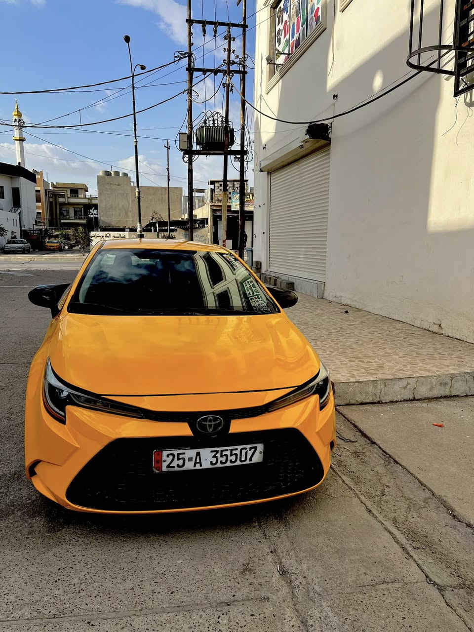 كورلا 2021 
موصفات le معروف 
بجم كبس بدون ايربك 
سياره غاز بنزين
برقم موبيل ***********
سعر 165
