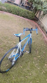 للبيع دراجة رود ماركه من شركت VIRTUOSO سرعه     2 أمامي     8 خلفي الم...