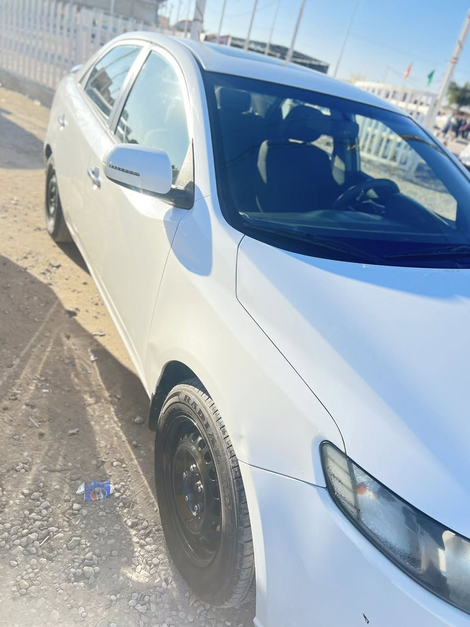 السلام عليكم سيراتو ١٣كفاله عامه عدئ البارد فول مواصفات بصمه رقم نجف بسمي ١١٥وبي  مجال بسيط رقمي ***********
