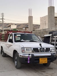 نيسان • موديل ٢٠٠١ • پینجوین