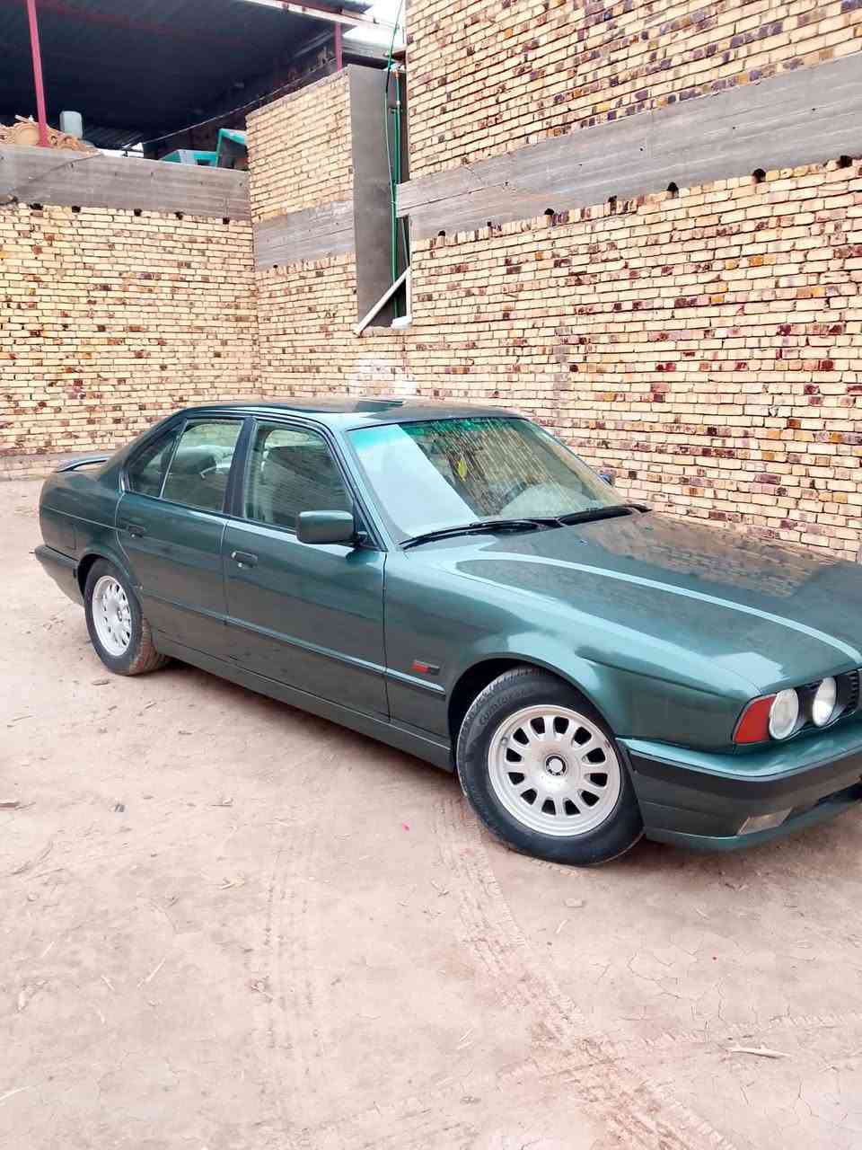 بيم 520محرك مسكر كير عادي تدفئه تبريد صبغ جماليه تخم تاير ارباك غرفه صاج ملكي سعره 68ورقه وبيه مجال لطيبين مديل 95بجم عريض ***********
