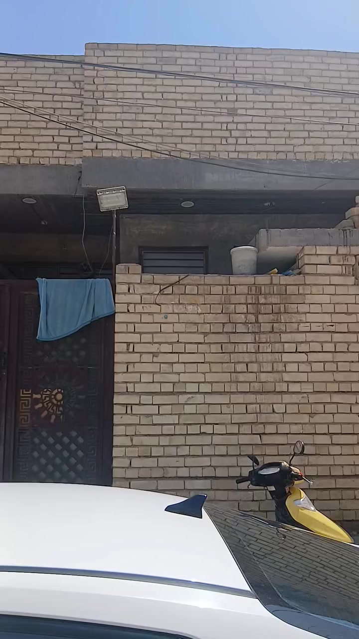 بيت لبيع وجيه ٦×١٦ مكان سبع قصور بظهرسنتر سبع قصور  اول فرع من تعبرشارع ابوعلي على يسره بركن محطه مي اروح استفسار تصال ***********
