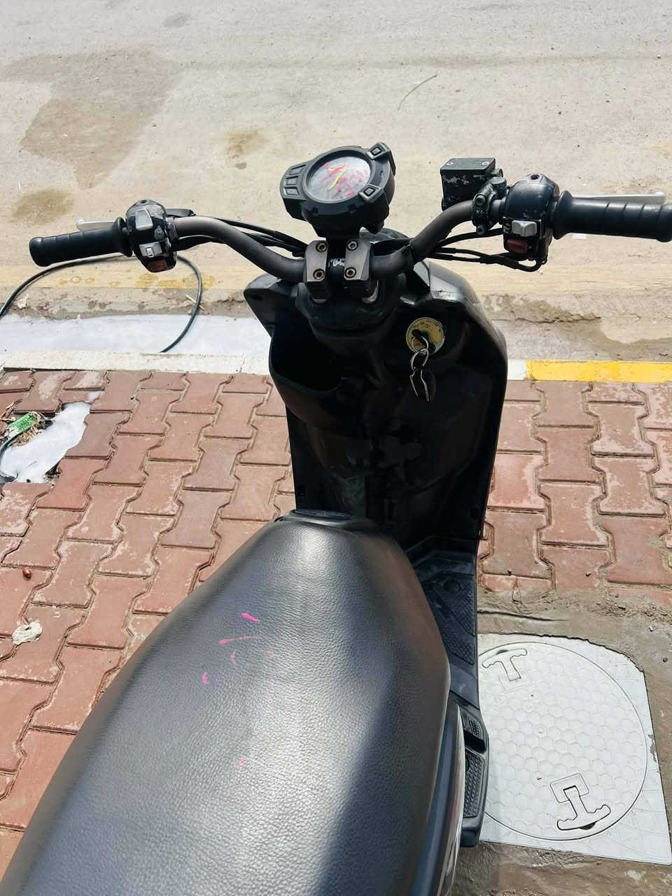 دراجه رنبه مصارله ٢٠ يوم مكاتبه كدامكم بيه كلجات رياضي وقباقه كور رياضي وستيرن  مكانه واسط زبيديه سعره خاص رقم تلفون ***********
