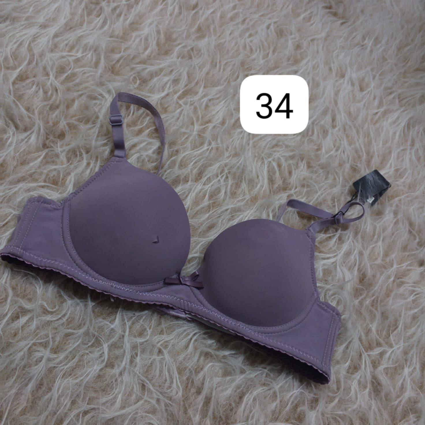 على الف القطعه
لحكن تخفيضات
حمالات الصدر شي ان القطاع بالف
القياسات داخل الصور 
متوفر انواع القياسات والموديلات
توصيل متوفر


**إذا كنت صاحب هذا الإعلان وتريد حذفه لأي سبب، رجاءا أرسل رسالة إلى الدعم الفني**