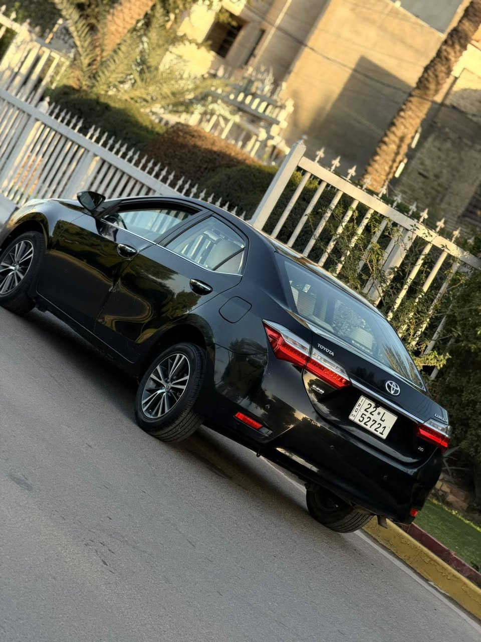 كورلا 2019 خليجي 
كفاله من الصبغ 
رقم اربيل تحويل مباشر 
محرك 2000
ماشيه 98 الف 
بارد فقط جاملغ خلفي بسيط وطخه بسيطه بطرف باب السائق وسونار موضح 
وشخوط بسيطه  
فول عده فتحه 
بصمه تشغيل وابواب 
حساس خلفي
شاشه وكامره 
فول تحكمات 
نضام سبورت 
دشبول ليزري
داخل جلد ابيض 
السعر 140$$
مكان السياره بغداد حي الجامعه 
☎️ ***********
