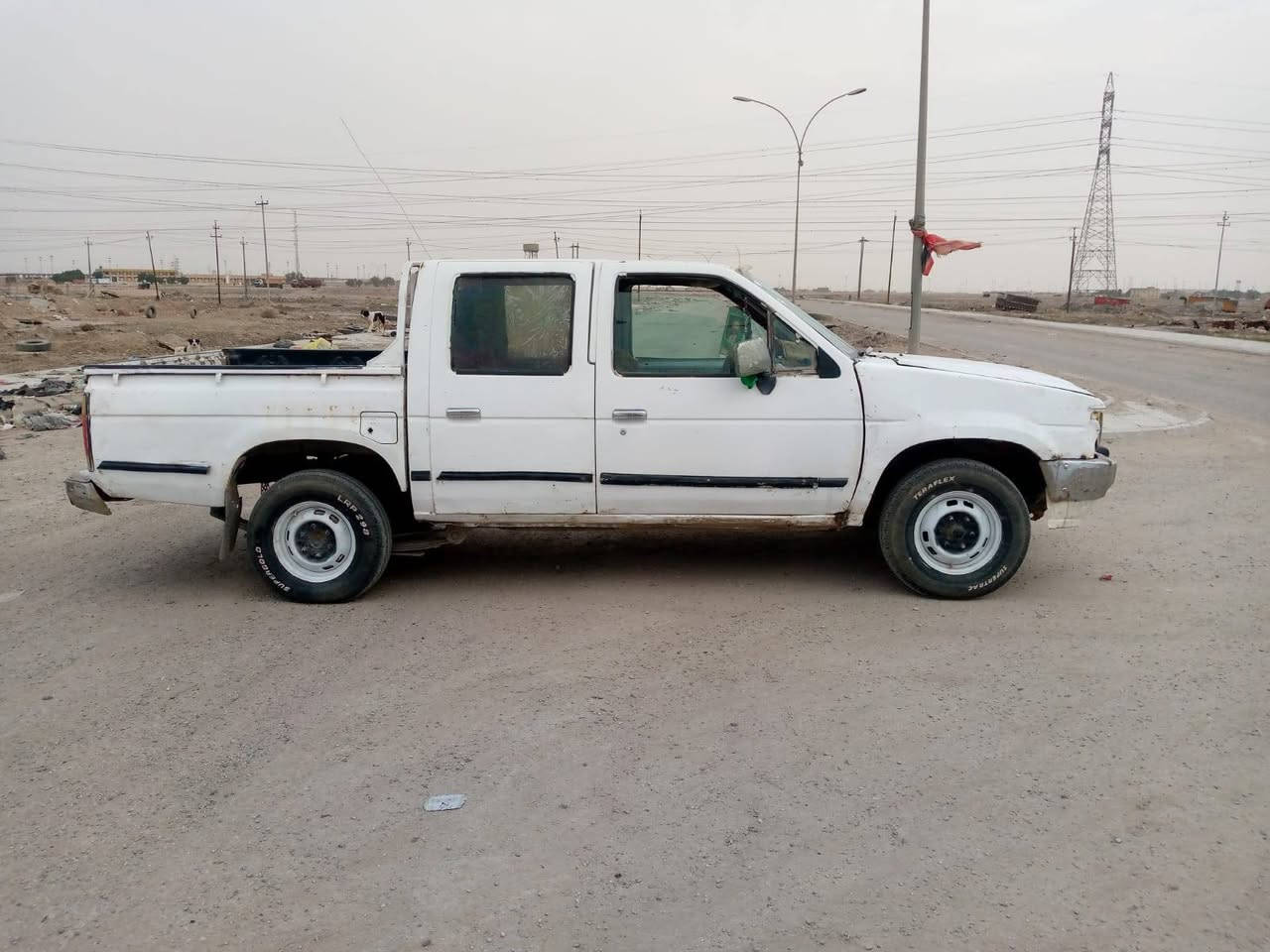 السلام عليكم سياره نيسان البيع مديل 91 رقم ذي قار بسامينه مكينه حديث شاصي مكفول سعر 24 وبيها مجال
الستفسار اتصل عليك رقم ***********
