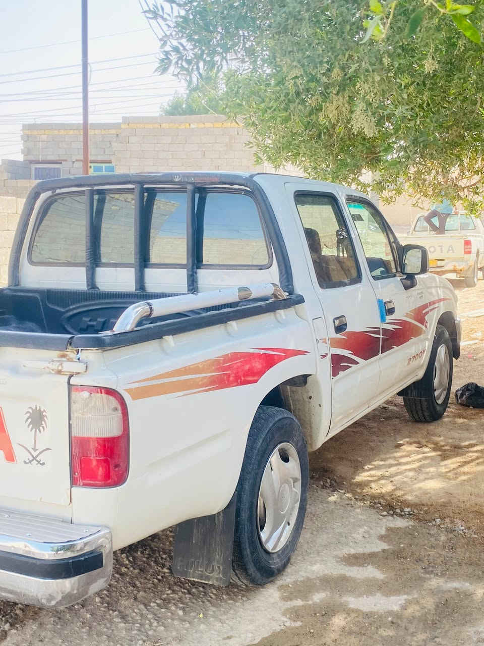 سلام عليكم بيكم تيوتا جمره موديل 2004 الخطه بلاد مال   شركه ما مبدل اي شي بيه دحجات فقط محرك كير شاصي كفاله سياره جديده بمعناه الكلمه رقم نجف مشروع وطني سنويه جديده مداور اي وقت مكان سماوه الخضر سعر 105وبيه مجال رقم الهاتف//‏‪***********‬‏//
