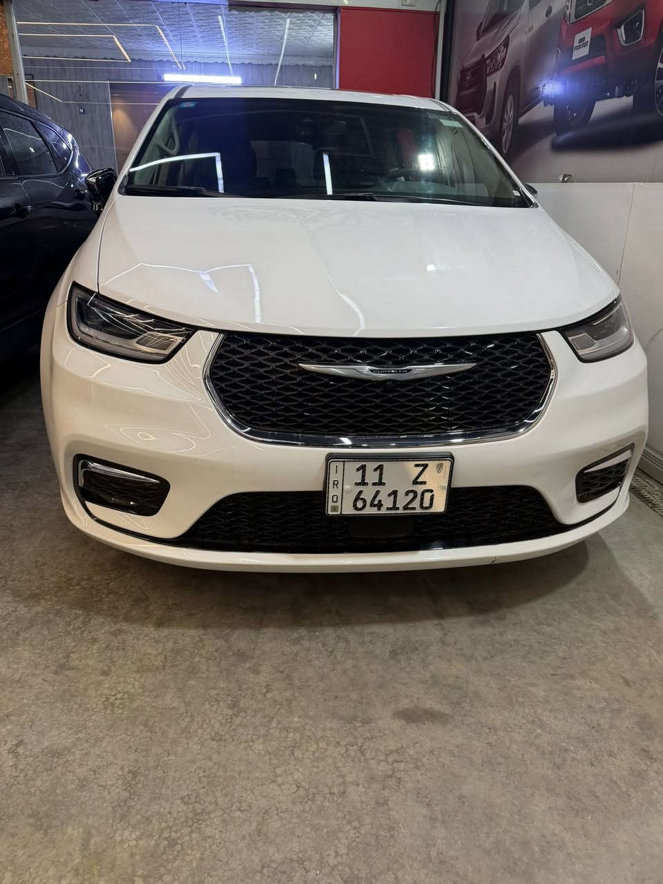 للبيع 2023هايبرد  بانزين.    فول فتحه حادث خفيف. السعر275. بي مجال. ترهم. قسط. بمقدمه 130  لعنوان بغداد ***********
