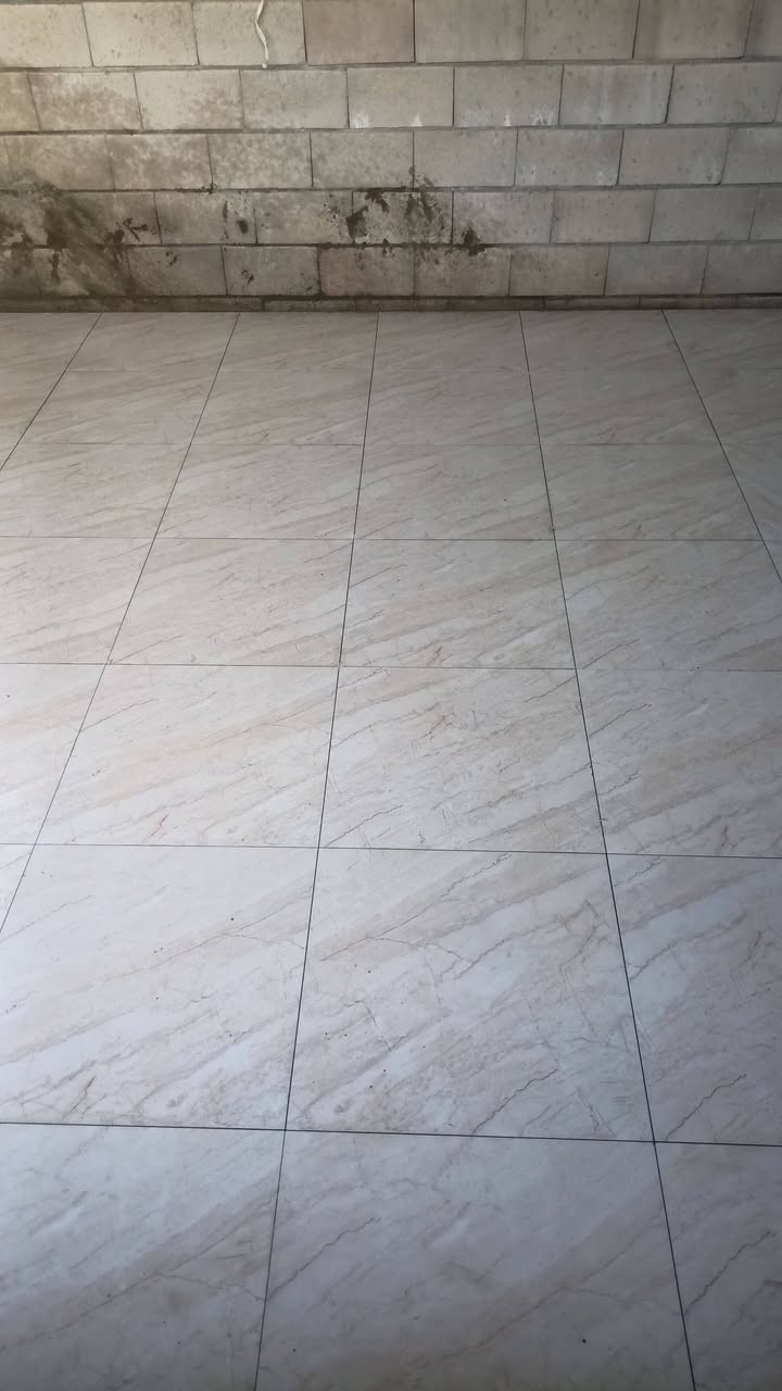 خلفه كاشي بورسلين مرمر كرانيت ارضيات فقط ***********
بورسلين سعر المتر جوه سوك وشغل رقم واحد 

ارضيات 3000 جوه سوك بلاش نشتغل مادام تكسرون سوك م̷ـــِْن ورانه 6في 120 6000 المتر ارضيا فقط
