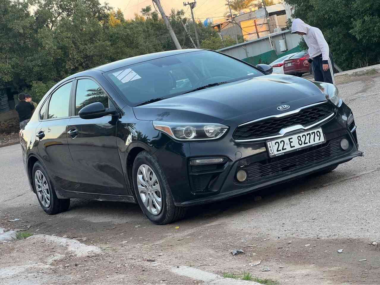 السلام عليكم 
للبيع كيا فورتي 
موديل 2021 وارد امريكي محرك 2000 دوش ماشيه 110mil ضررها بنيد وباب بدون دواخل كلها ليبل واحد السياره جاهزه من كل النواحي 
السعر 124وبي مجال للاستفسار ع
***********
رقم اربيل بسم عربي تحويل وكاله بالخدمه
مكان السياره بغداد السيديه بغداد, العراق
