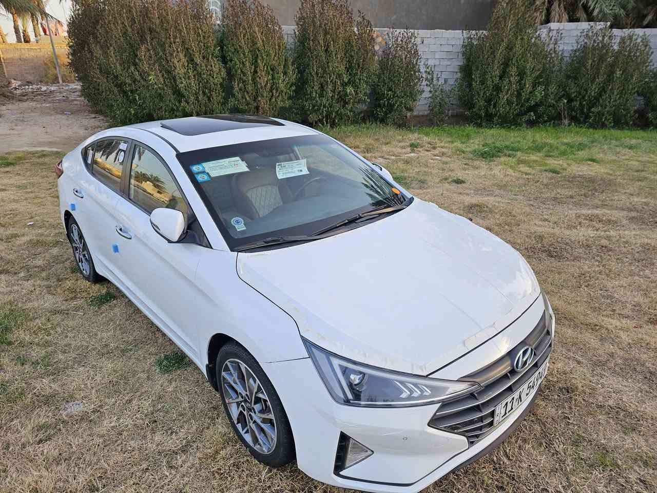 السلام عليكم
النتره 2020خليجي
كفاله عامه رقم بغداد نكليزي حره تحويل 
سنويه 31تنتهي
فول مواصفات بصمه فتحه حساس خلفي امامي 
كشنات جلد مرايه شفط مكينه ما مفتوحه ماشيه130فقط تخم تاير حداديه كله جديد ما متعوبه سياره ستخدام شخصي السعر 165 
الاتصال على رقم ***********
مكان سياره ناصريه
