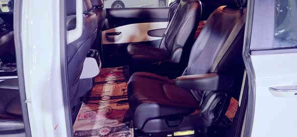 كيا. كرنفال.   (((2024)))
محرك.  35000.   V6.   بانزين

مواصفات.   Ex.  
حادثه. جانبي 
بسعر. جداً.  مميز

*********** واتساب

معرض. دبي.   بغداد الجديدة
شارع. المسبح قرب محلات جبار ابوالشربت
