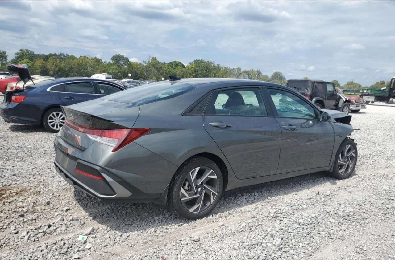 النترة 2025  حالين بل بصرة رصيف 40  حادث موضح سعر 110 واصل يوسفيه حرة معه كمرك بدون تصليح  سعر بي مجال
