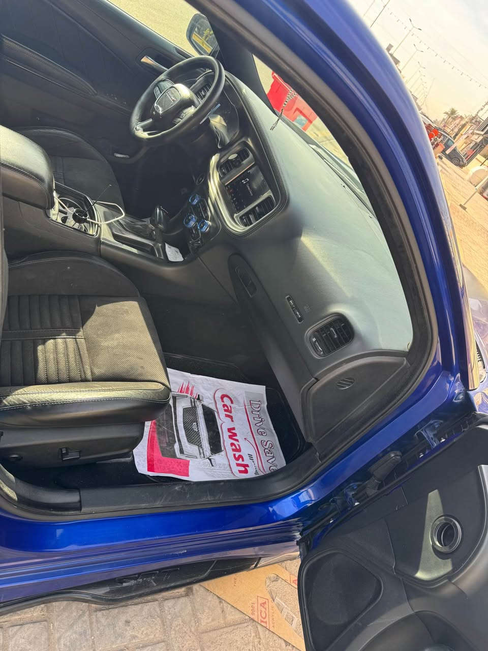 سلام عليكم RT 5700 ماكس موديل 2019ماشية 53 ميل السيارة جديدة حادثها جاملغ وبنيد الجاملغ مصلح نفسة والبنيد مبدل وخشم الشاصي اليمين كد ٤ اصابع داخل مخمل وجلد كشنات كهرباء تدفئة ٤ كشنات وستيرن تبريد كشنات شاشة جبير والسيارة مختمة دايتونا رقم  بغداد دولي الجديد السيارة بلادية مبروجة مراوح ودوانص يم مصطفى ايكل السيارةستوك لا داخلة استعراض ولا من هاي الامور 
بيع فقط 
07810 622946
مكان السيارة بغداد الغزالية 
السعر ٢٣٠ وبيها مجال بغداد, العراق
