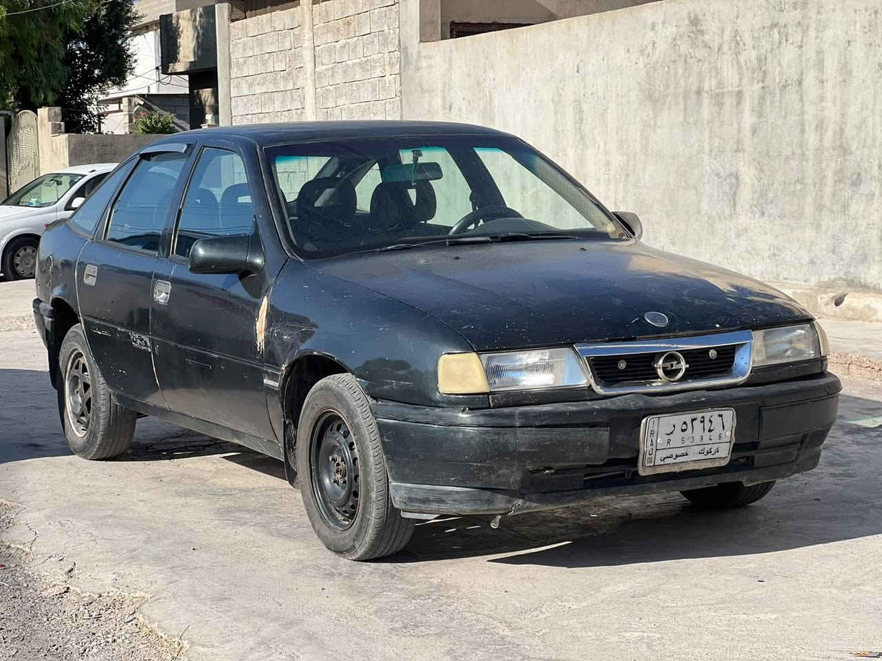 السيارة للبيع اوبل محرك ٢٠ كير اوتماتيك الون اسود موديل ١٩٩٢ كير ومحرك بل شرط السعر ٢٥ ورقه وبيه مجال وسياره اول وكاله بي اسمي وصاحب سنويه موجود وبيكم خير تدلون
عنوان کرکوک رحیم اوا رقم مبايل ***********
*********** كركوك, العراق
