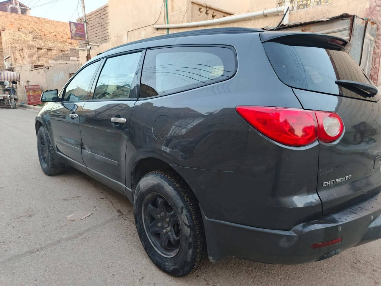 سلام عليكم  شفرليت ترافس 2009للبيع السعر 80وبيها مجال  مكان سيارة ناصريه
***********
