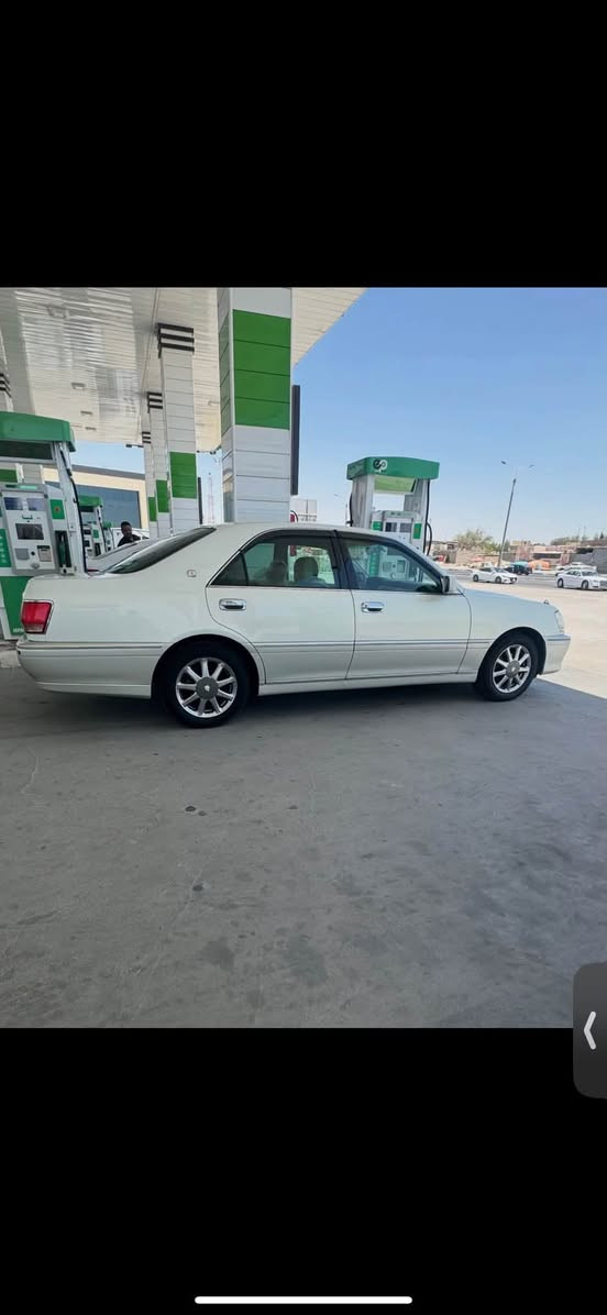 سلام عليكم كراون مديل 2003   3 دكم خضراوي تسجيل قرار 102سيارة رقم مميز بصرة كفالة من الصبغ والكص وضربة وصبغ ومن اليابان والعراق و شرط برغي ما مفتوح بيهة ماشية 76         العنوان بصرة ***********
