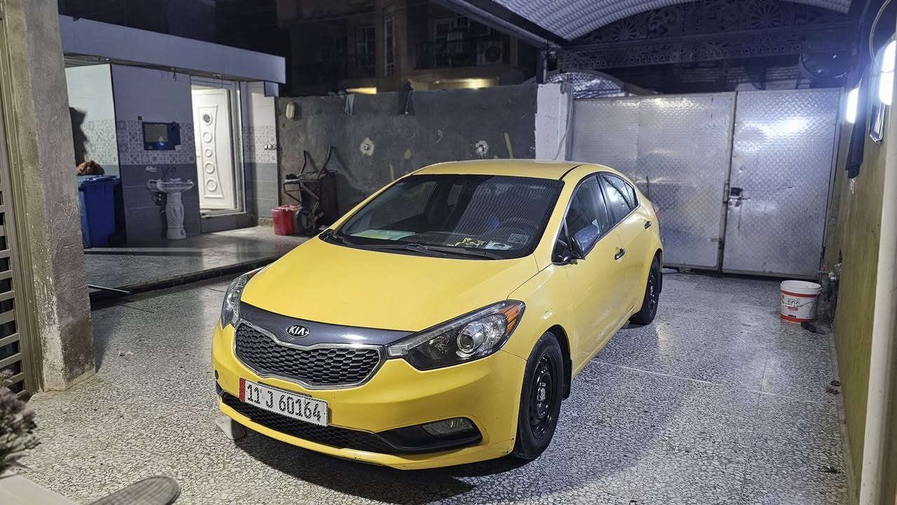 فورتي تكسي موديل 14 للبيع  بدون حادث اوتبديل فقط الدعاميه الخلفية  رقم بغداد الجديد ماشيه 138 مكاني بغداد السعر 97  رقم الهاتف ***********
