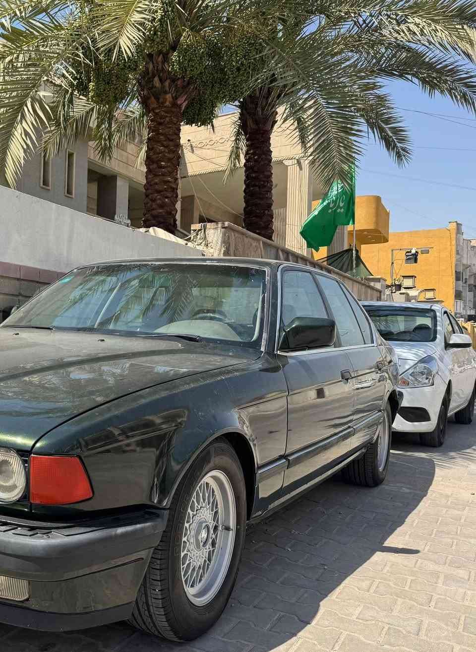 BMW 1992 730 V8
السيارة عليها صاروخ كامل مكينة 
وكير وتفرعات مال حاوية باكيت
هسه طالعة من التعمير تعمير 1/1
تخم تاير صدر امامي خلفي 
السعر 65 ورقة بس😍😍😍
مكان السيارة زيونه 
***********
